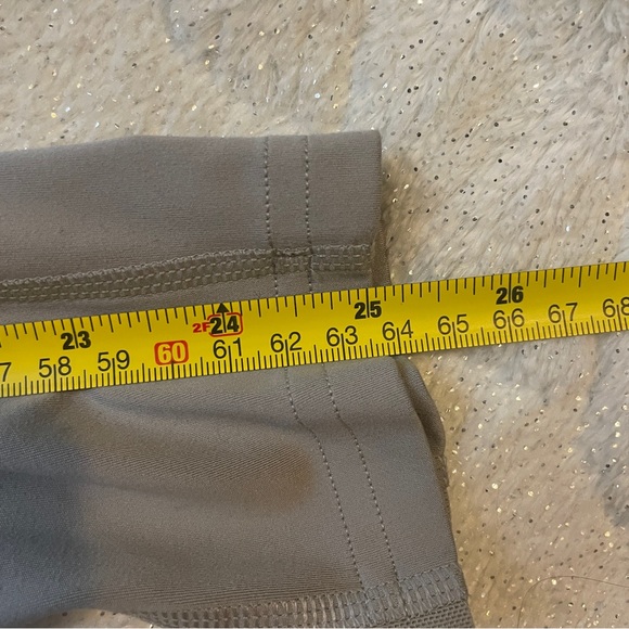 Gymshark Training Mesh Pocket Leggings - Picture 3 of 7